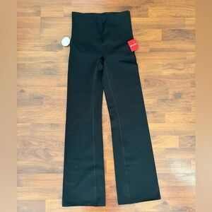 SPANX Booty Boost Yoga Pants; Flare Leggings in Very Black